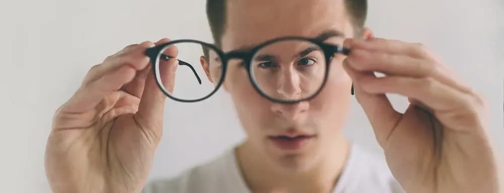 वयस्कों में एम्बलायोपिया